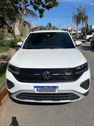 VOLKSWAGEN T-CROSS 1.0 200 TSI TOTAL FLEX AUTOMÁTICO VOLKSWAGEN T-CROSS 1.0 200 TSI TOTAL FLEX AUTOMÁTICO